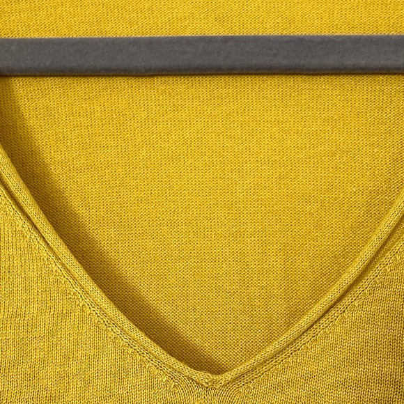 NEW Pretty Yellow Silky J.Jill Sweater - Picture 5 of 5
